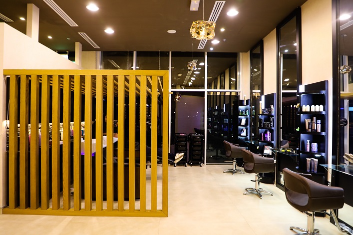 Hair trim and Facial